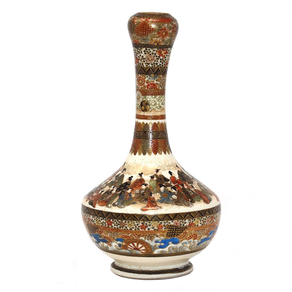 Japanese Satsuma Bottle Vase | Meiji Period - Image 4