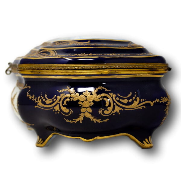Side profile of the Sevres Porcelain Box