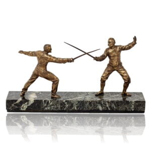 Overview of the fencing bronze figure