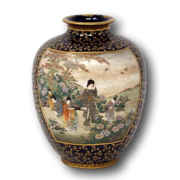 Overview of the Japanese Kinkozan Satsuma Vase