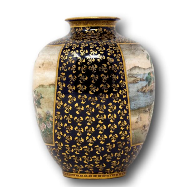 Side of the Japanese Satsuma Vase by Kinkozan