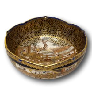 Overview of the Japanese Satsuma Bowl by Kinkozan