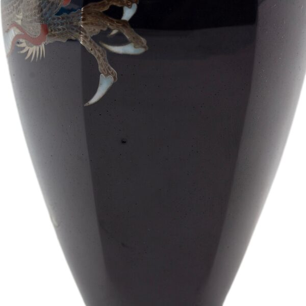 Close up of the enamel pop on the vase