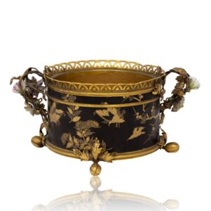 Overview of the Japanned Jardinière by Boin-Taburet